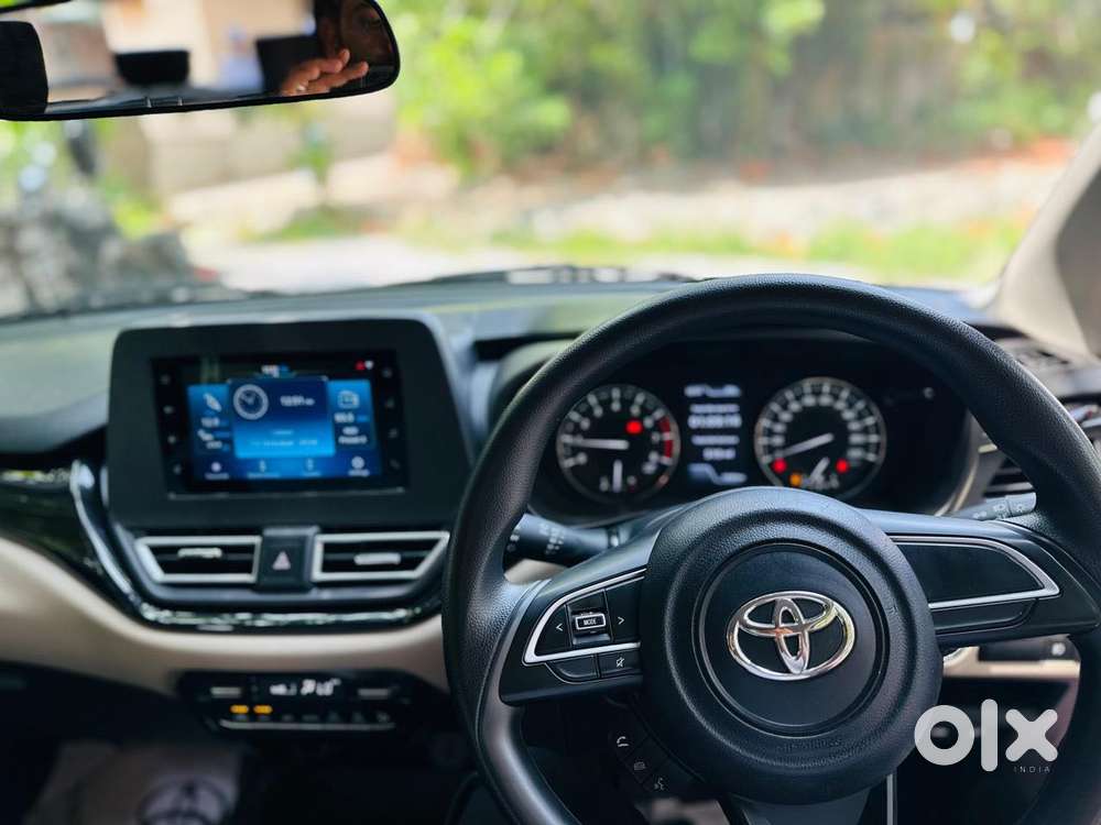 Toyota Glanza G Smart Hybrid, 2024, Petrol