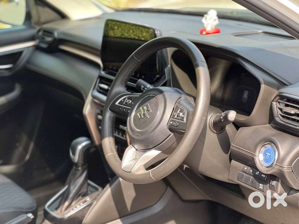 Maruti Suzuki Grand Vitara 1.5 Alpha Plus Intelligent Hybrid Ecvt, 2..
