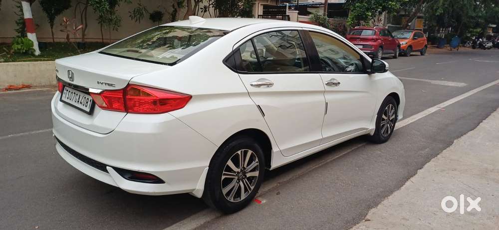 Honda City 1.5 V 4th Gen I-vtec Mt, 2018, Petrol