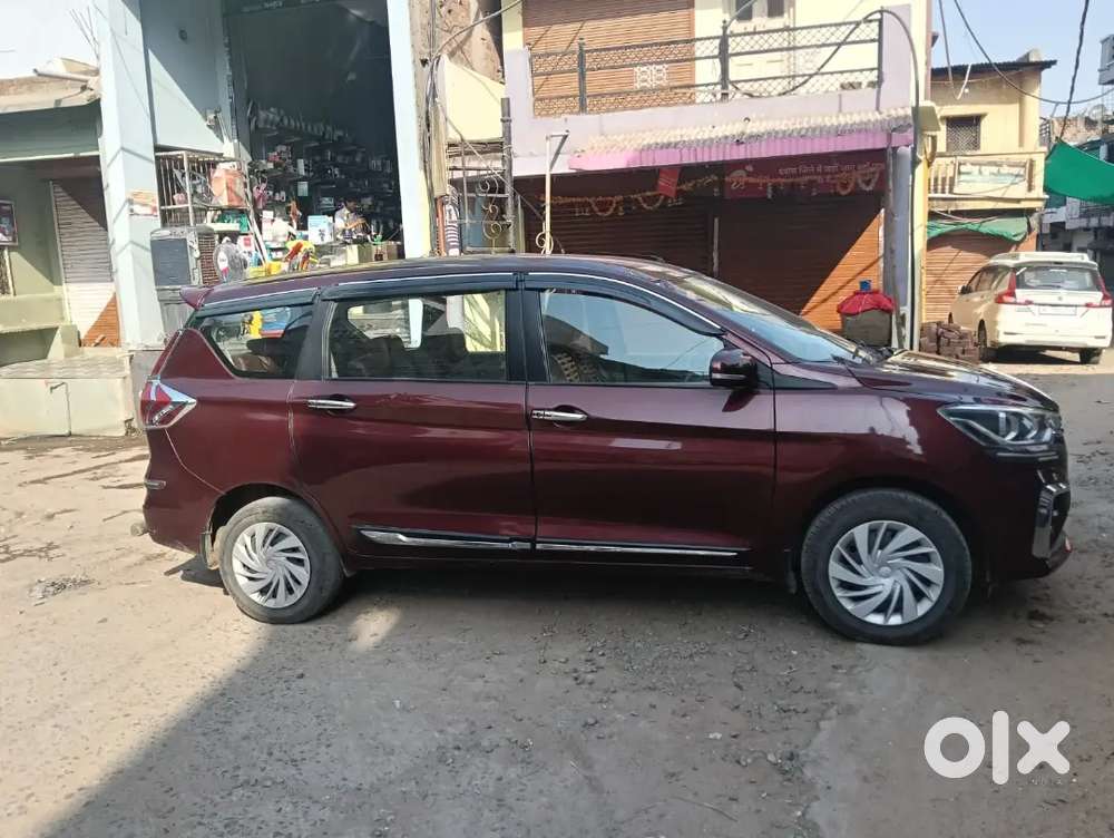 Maruti Suzuki Ertiga Vxi 2025