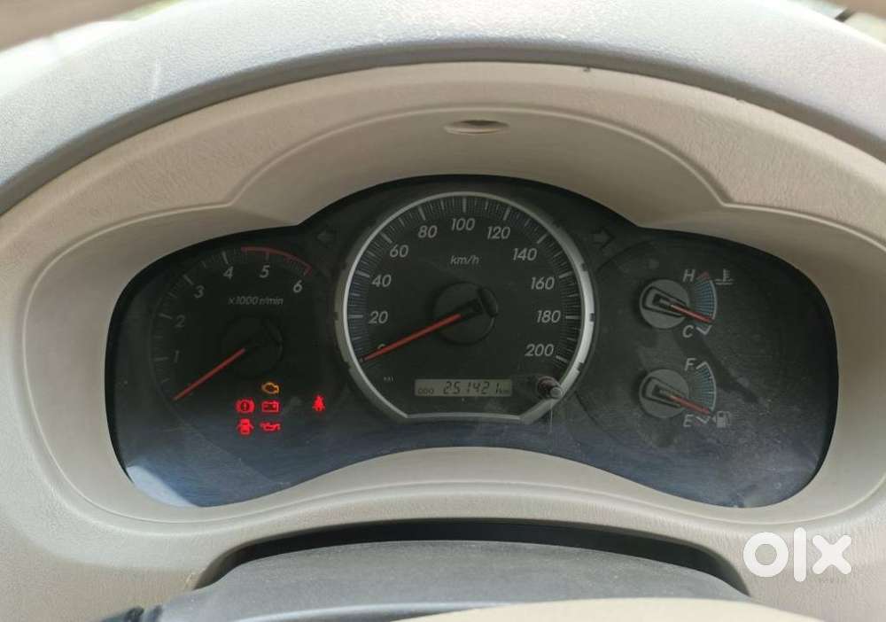 Toyota Innova [2013-2016] 2.5 V Diesel 7 Str, 2014, Diesel