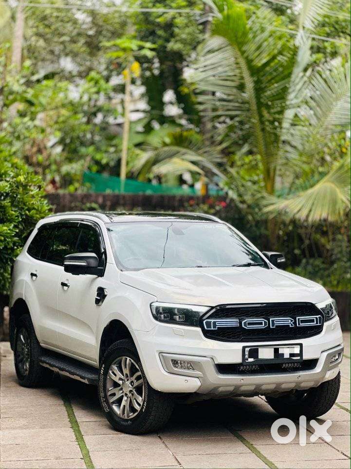 Ford Endeavour 3.2 Titanium At 4x4, 2017, Diesel