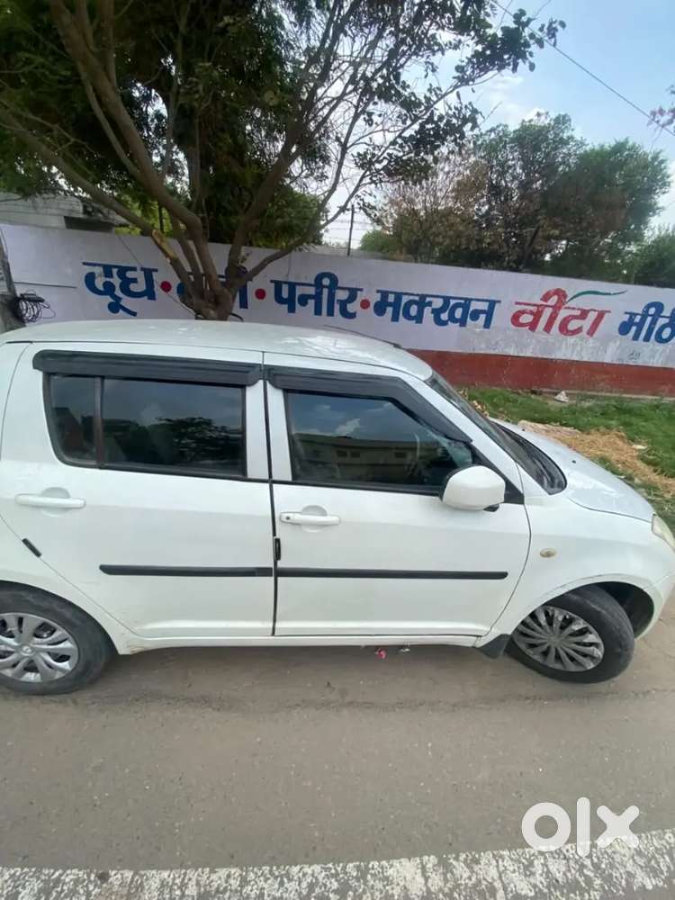 Maruti Suzuki 2011 With 75000 Km Driven Lene Wale Msg Kre