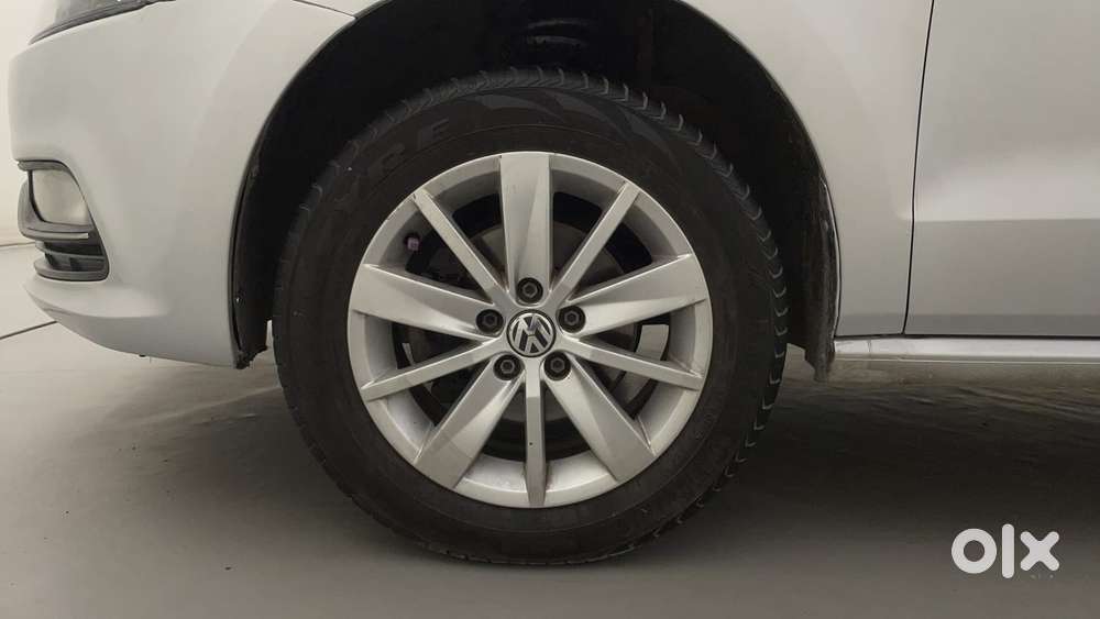 Volkswagen Polo 2009-2013 Petrol Highline 1.2l, 2015, Petrol