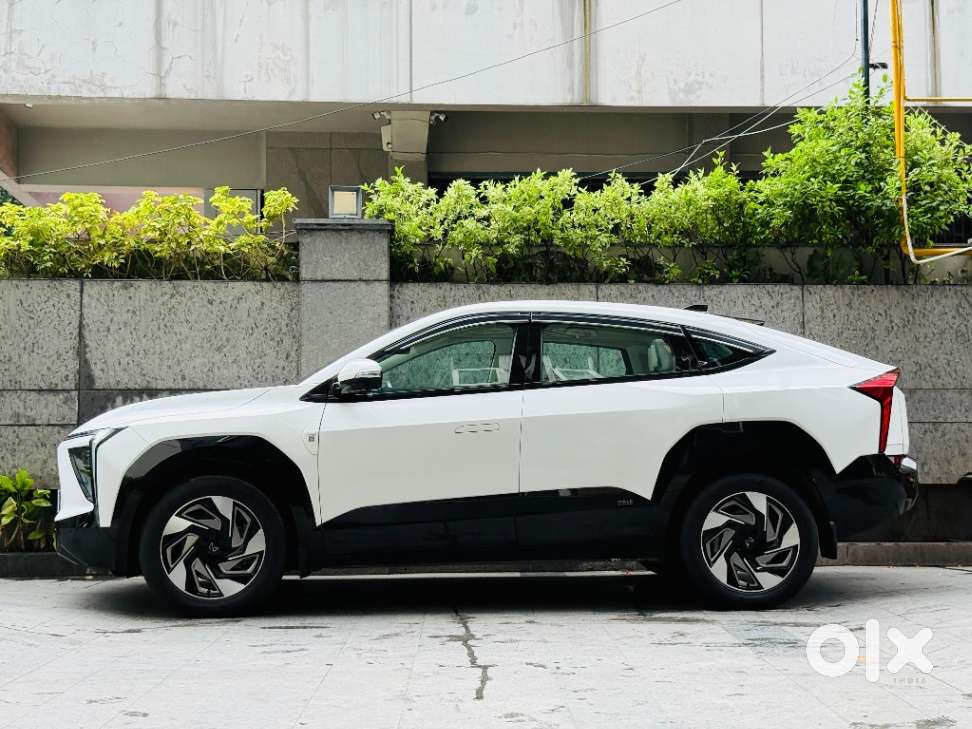 Mahindra Xev 9e Three B79 Kwh, 2025, Electric