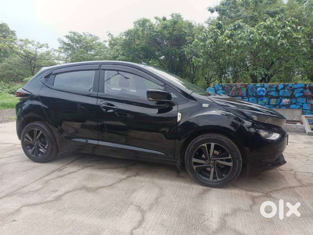 Tata Altroz Xza Plus (s) Dark Edition, 2022, Petrol