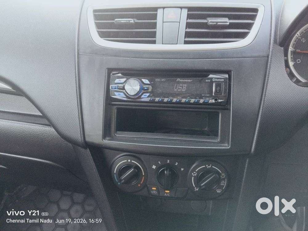 Maruti Suzuki Swift Rs Vxi, 2012, Petrol