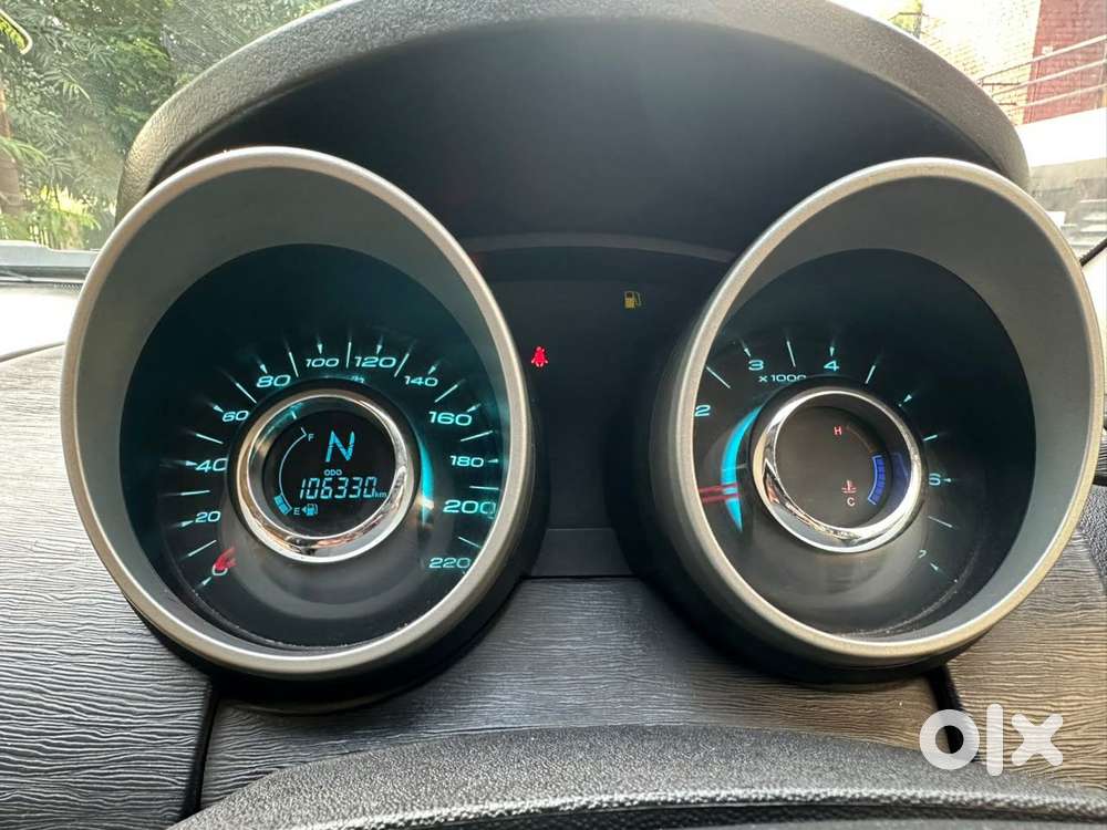 Mahindra Xuv500 2.2 W10 Sportz Edition Mt, 2016, Diesel