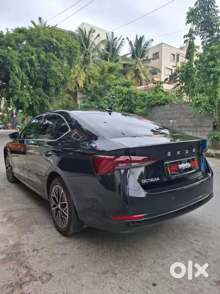Skoda Octavia 2.0 L K Tsi At, 2023, Petrol