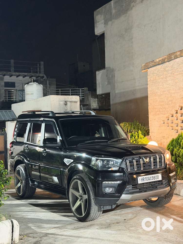Mahindra Scorpio Classic 2025