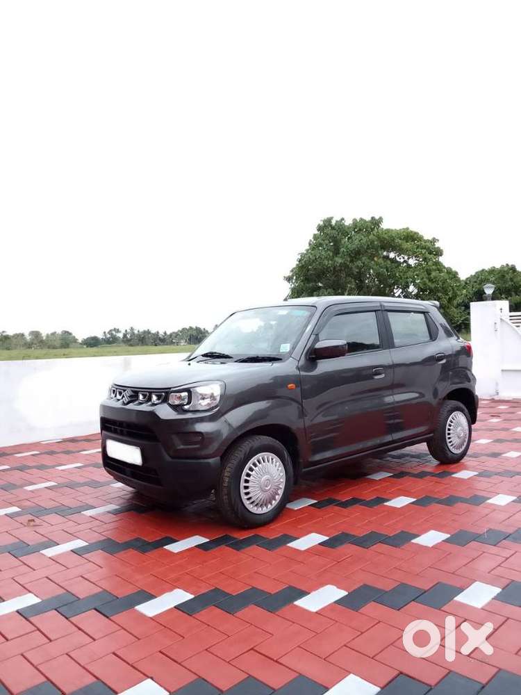 Maruti Suzuki S-presso Vxi Plus, 2023, Petrol