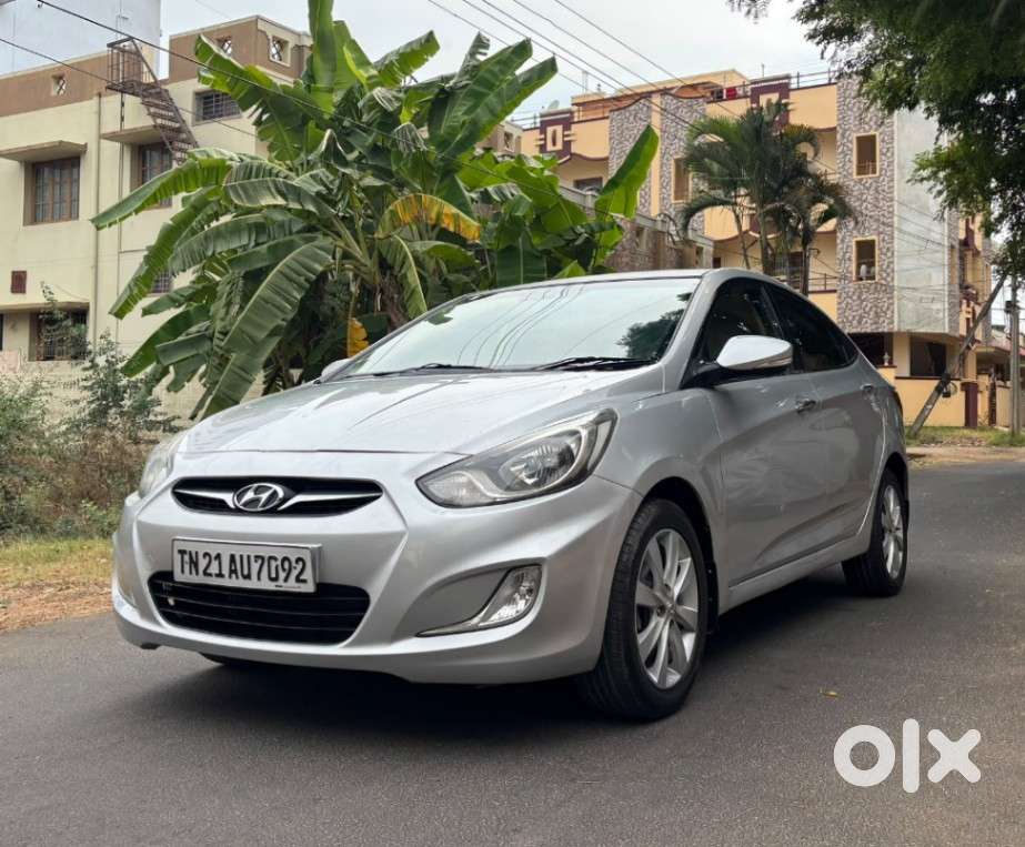 Hyundai Verna 1.5 Sx Ivt, 2013, Petrol