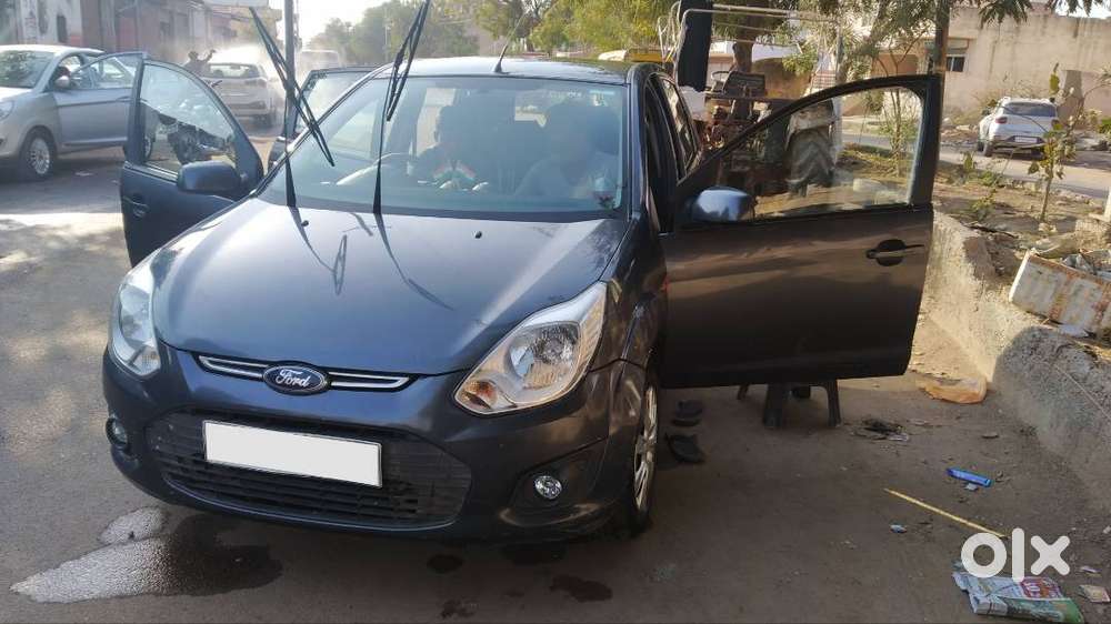 Very Good Condition, Koe Kaam Nahi Hai