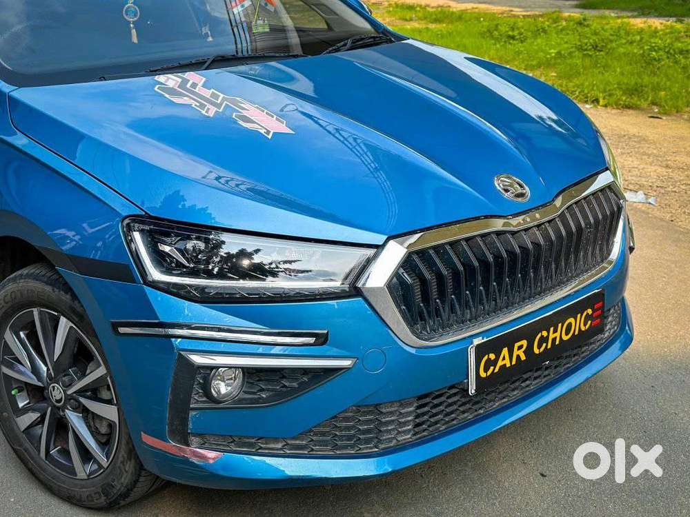 Skoda Slavia Style 1.0l Tsi Mt, 2023, Petrol