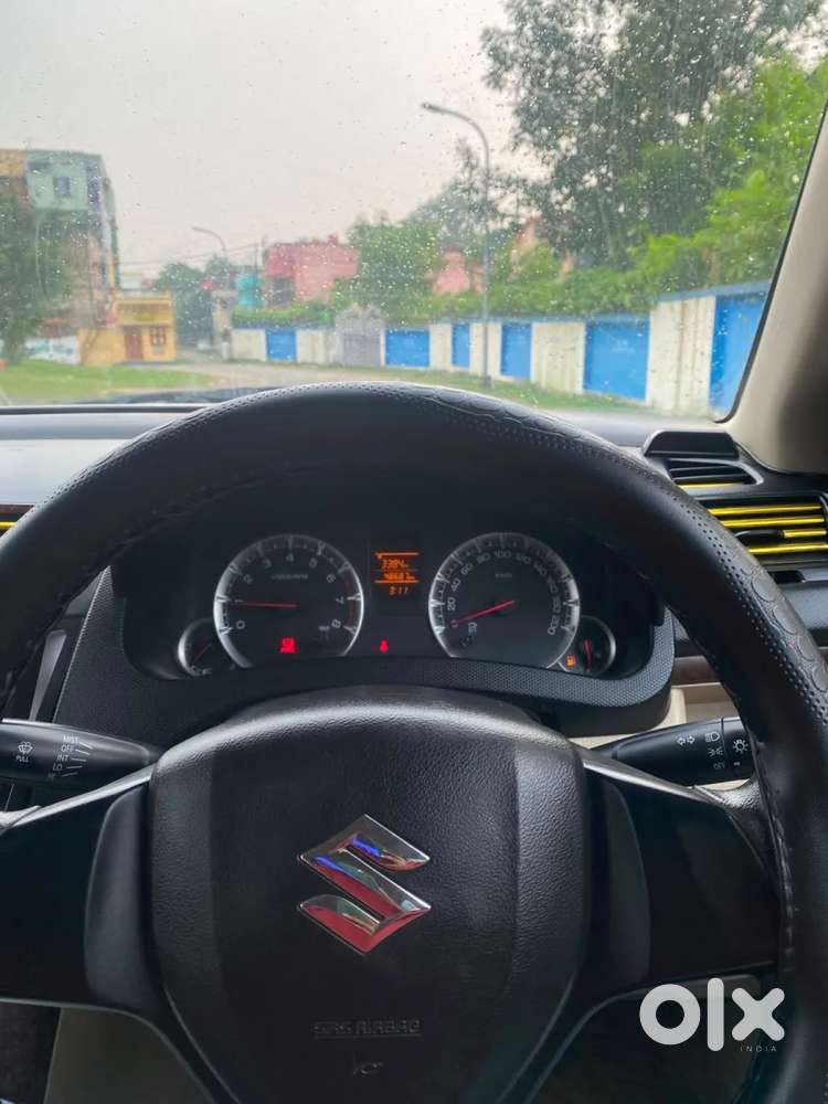 Maruti Suzuki Swift Dzire 1.3 Vxi, 2016, Petrol