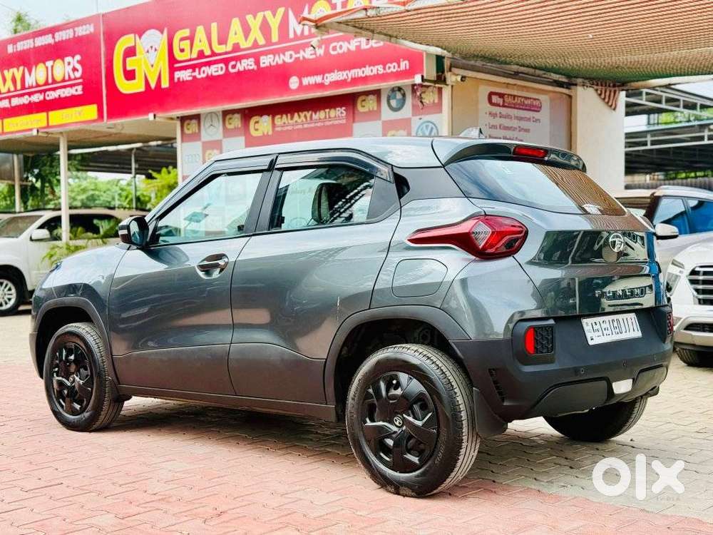 Tata Punch Camo Adventure Mt, 2023, Petrol