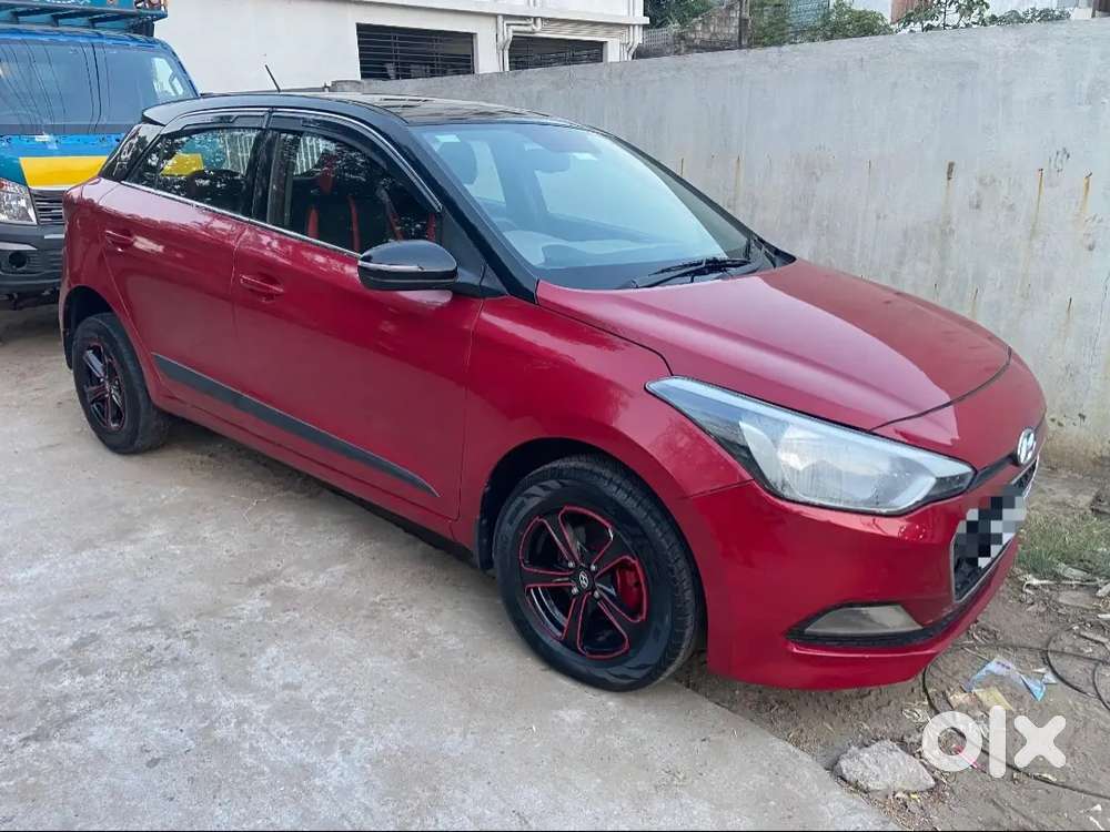 Hyundai Elite I20 2016 Diesel 122000 Km Driven
