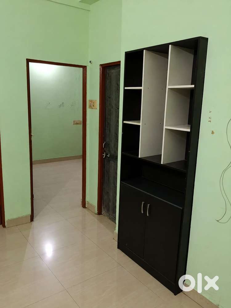 Want room partner