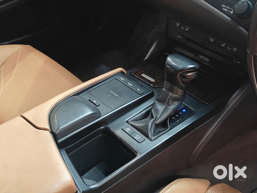 Lexus Es 300h, 2019, Petrol
