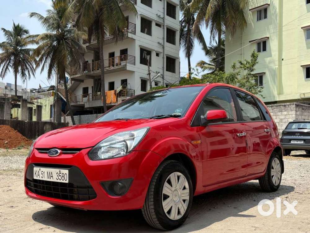 Ford Figo 1.2p Titanium Mt, 2010, Petrol