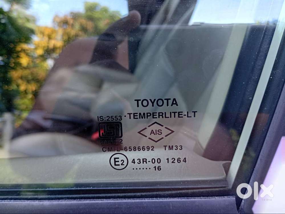 Near & Clean Toyota Innova 2.5 G4 2016