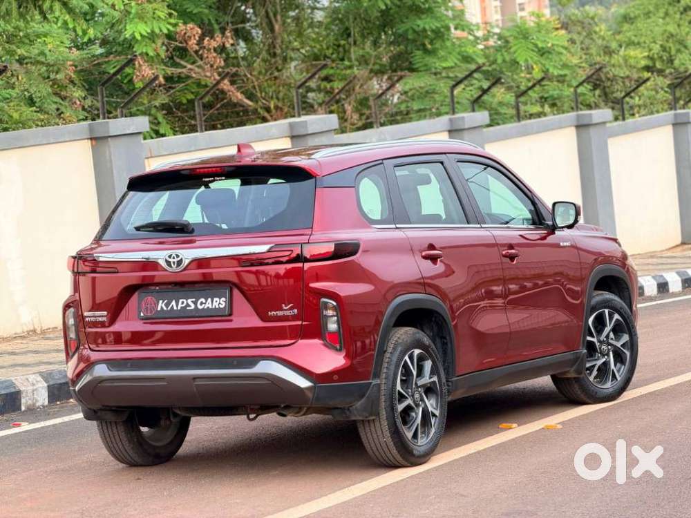 Toyota Urban Cruiser Hyryder 1.5 V Hybrid, 2024, Petrol