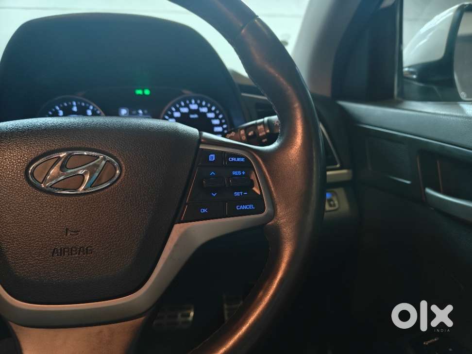 Hyundai Elantra 2.0 Sx Option At, 2017
