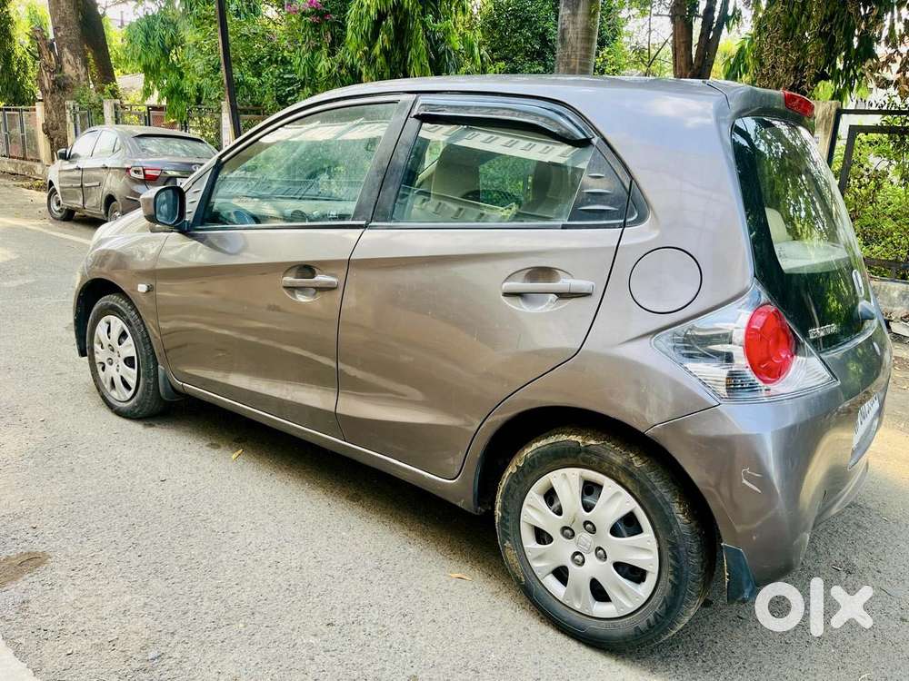 Honda Brio 2011-2013 V Mt, 2012, Petrol