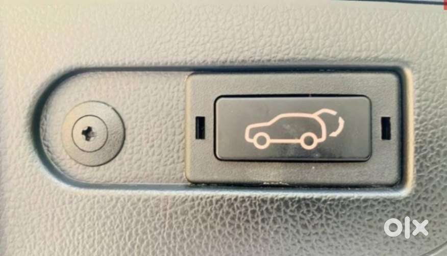 Mahindra Alturas G4 4wd At, 2021, Diesel