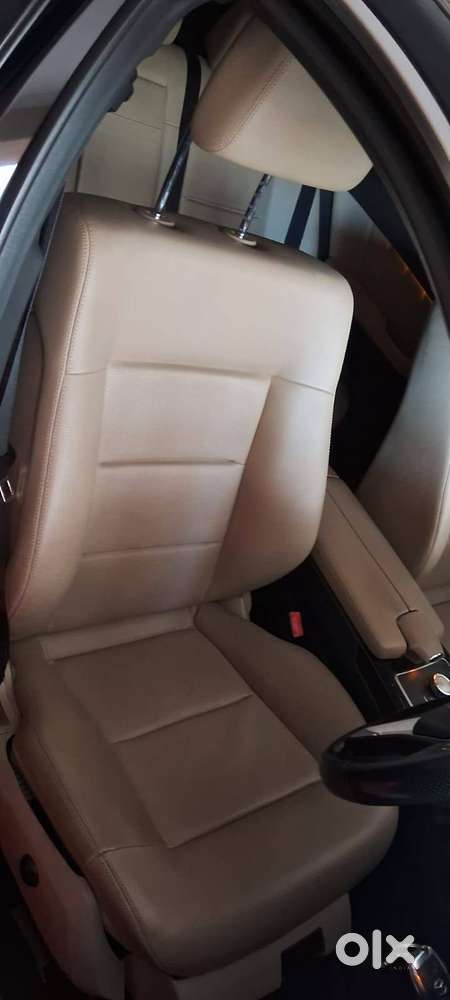 Mercedes Benz E Class 52000 Kms