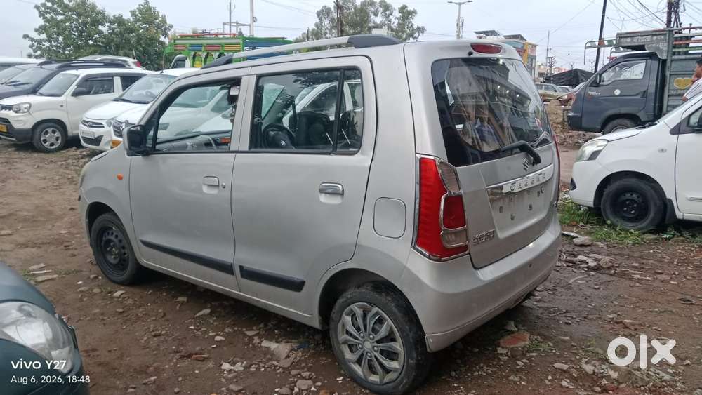 Maruti Suzuki Wagon R Vxi Amt1.2, 2015, Petrol