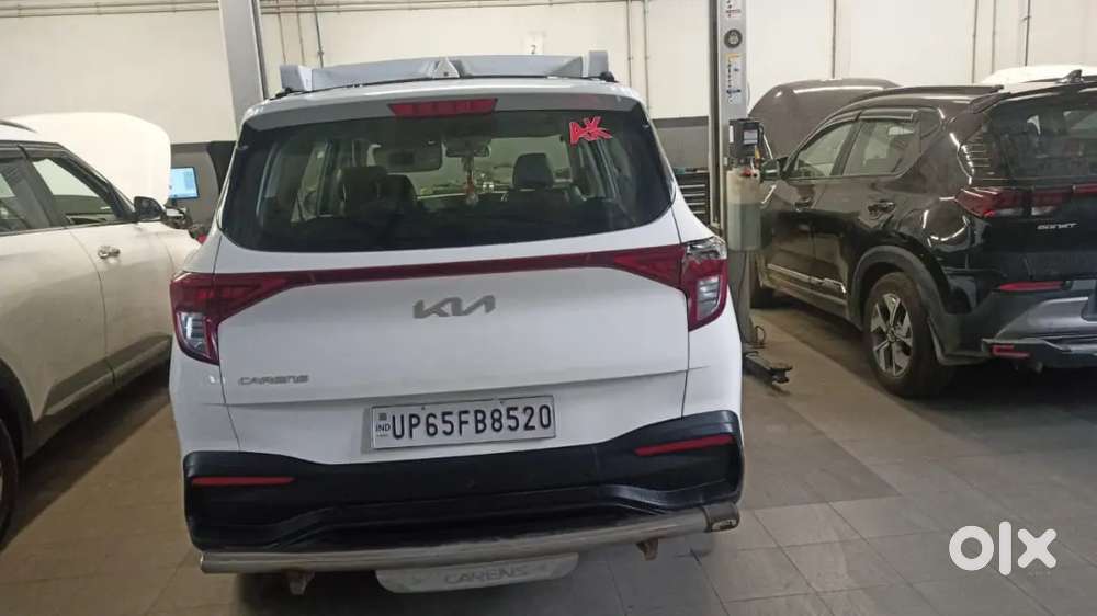 Kia Carens Premium 7 2024
