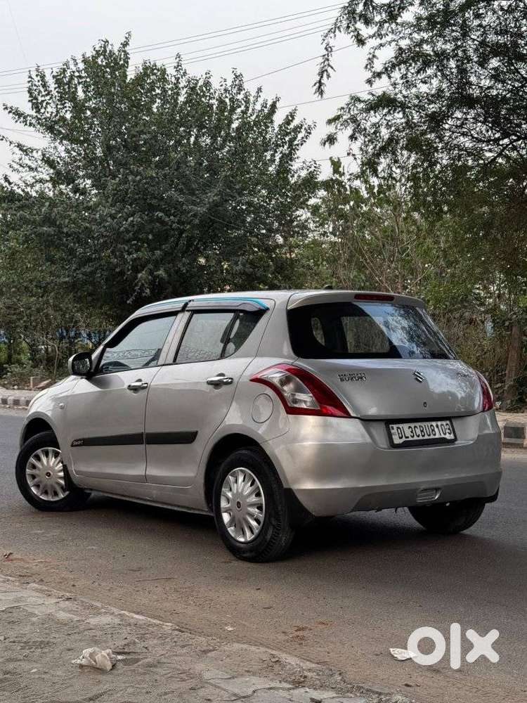 Maruti Suzuki Swift Lxi, 2014, Cng & Hybrids