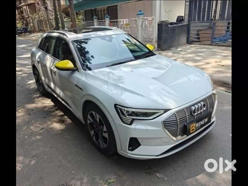 Audi E-tron, 2022, Electric