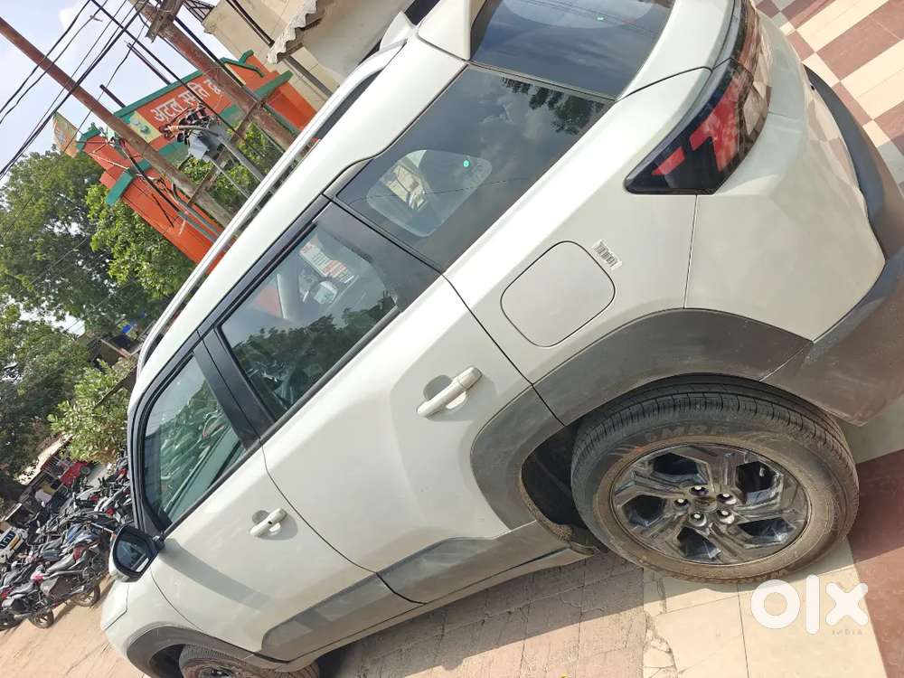 Maruti Brezza Zxi 2026