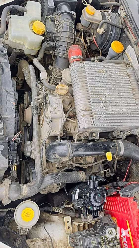 Scorpio S4 Diesel 9 Seater Car Full Loaded