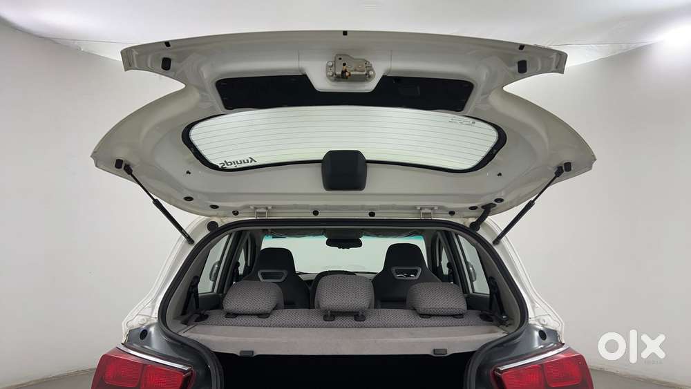 Mahindra Kuv 100 Mfalcon G80 K8, 2017, Petrol