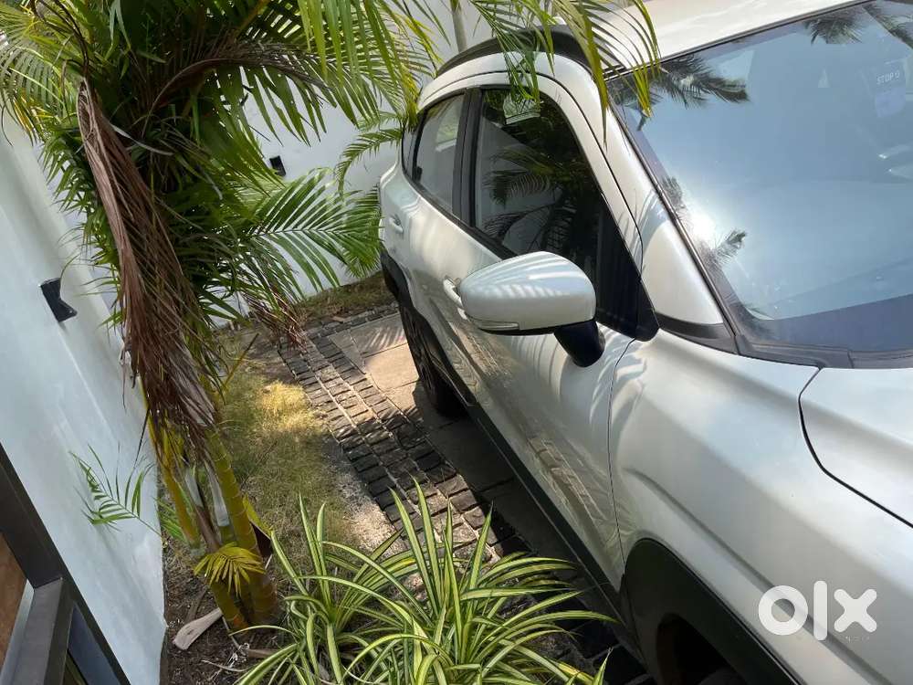 Maruti Suzuki Fronx 2024 Petrol Well Maintained