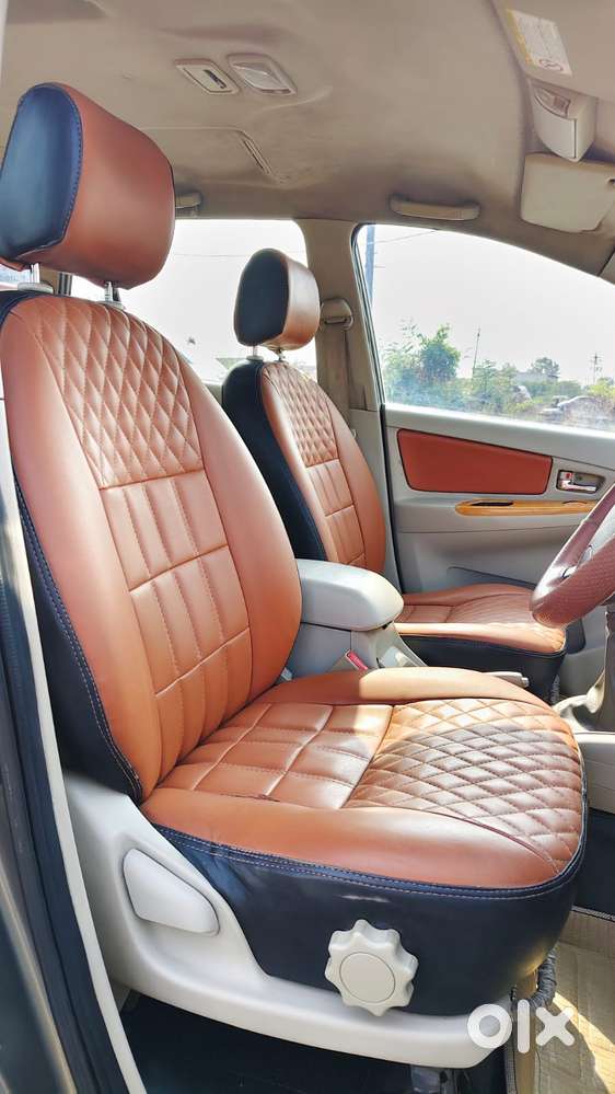 Toyota Innova 2.5 Vx 8 Seater Bs Iv, 2012, Diesel