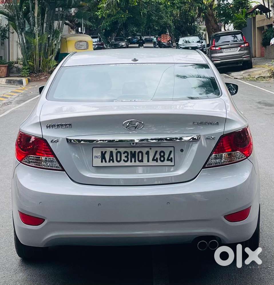 Hyundai Verna Fluidic 1.6 Vtvt Sx, 2012, Petrol