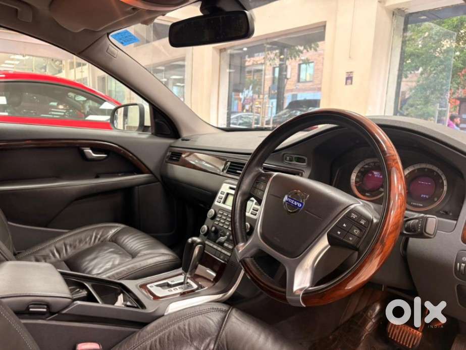 Volvo S 80 V8 Awd, 2010, Petrol