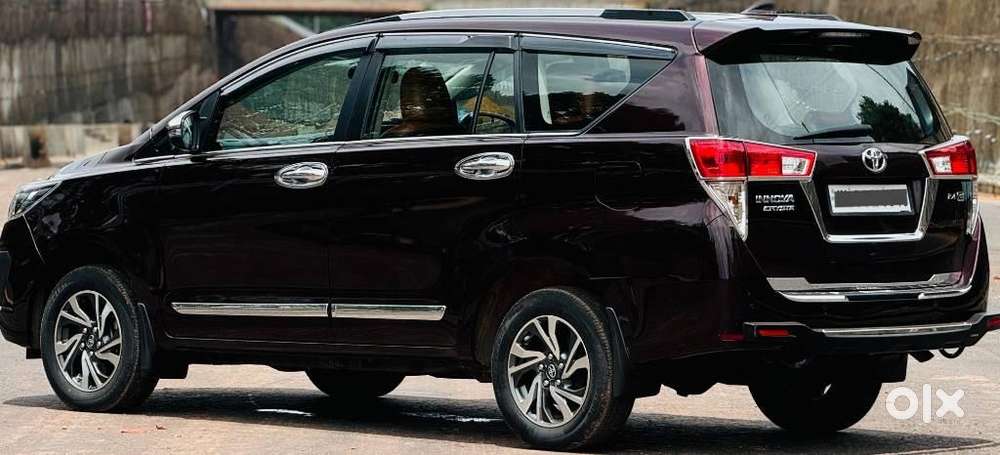 Toyota Innova Crysta 2.4 G Mt 8s, 2021, Diesel