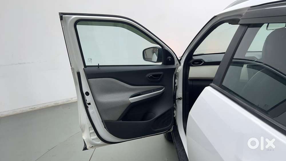 Nissan Magnite 1.0 Xe, 2023, Petrol