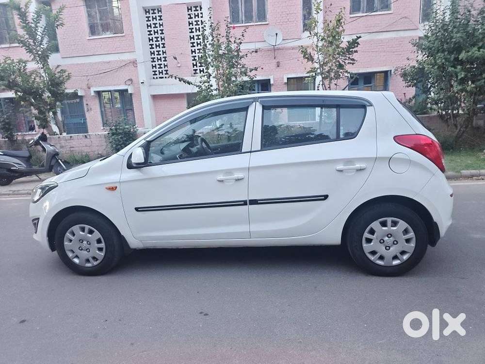 Hyundai I20 Magna Plus, 2013, Petrol