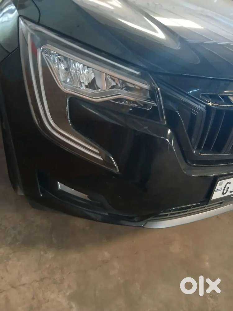 Mahindra Xuv700 2025 Diesel Well Maintained