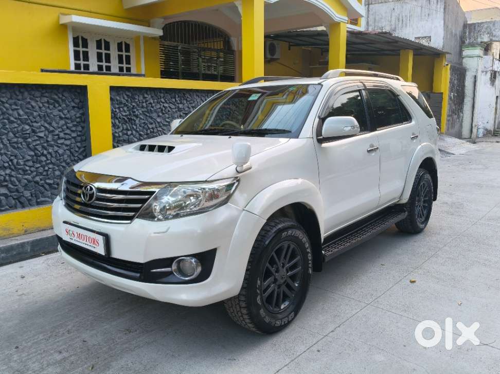 Toyota Fortuner 3.0 4x2 Mt, 2015, Diesel