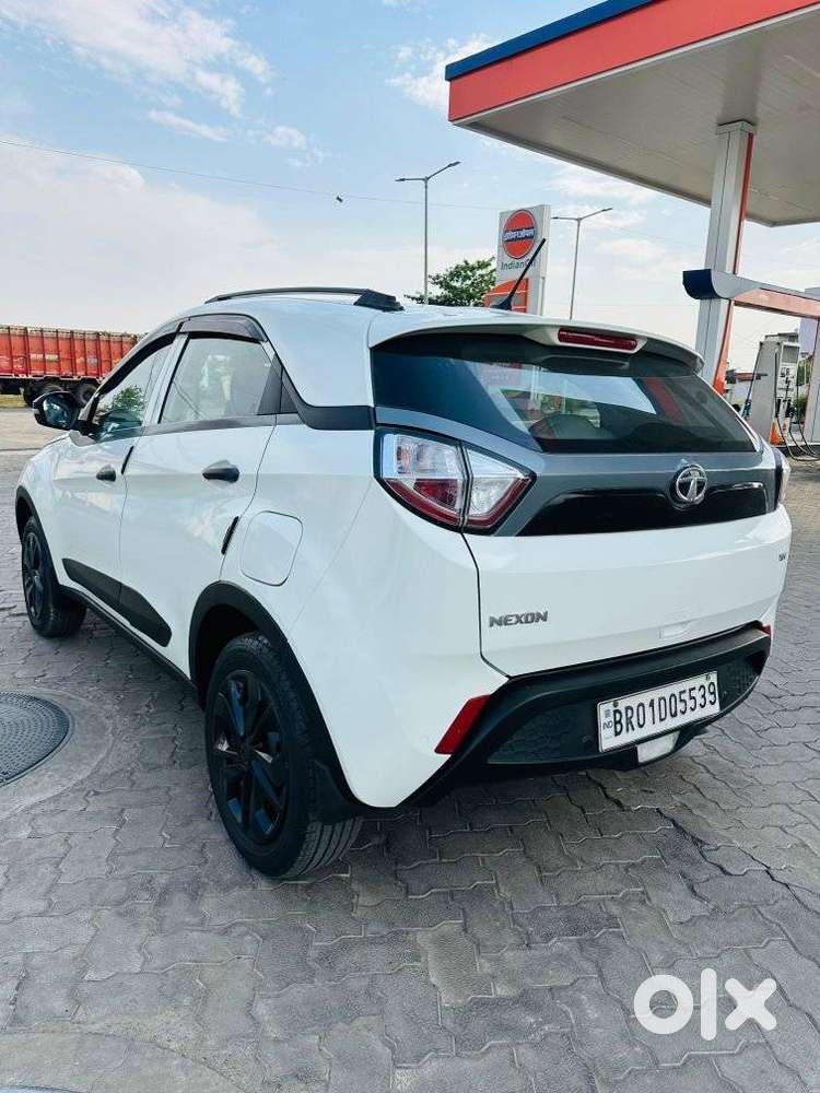 Tata Nexon 1.2 Revotron Xm, 2018, Petrol