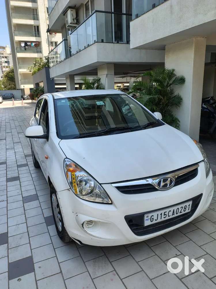I20 Magna Petrol+cng