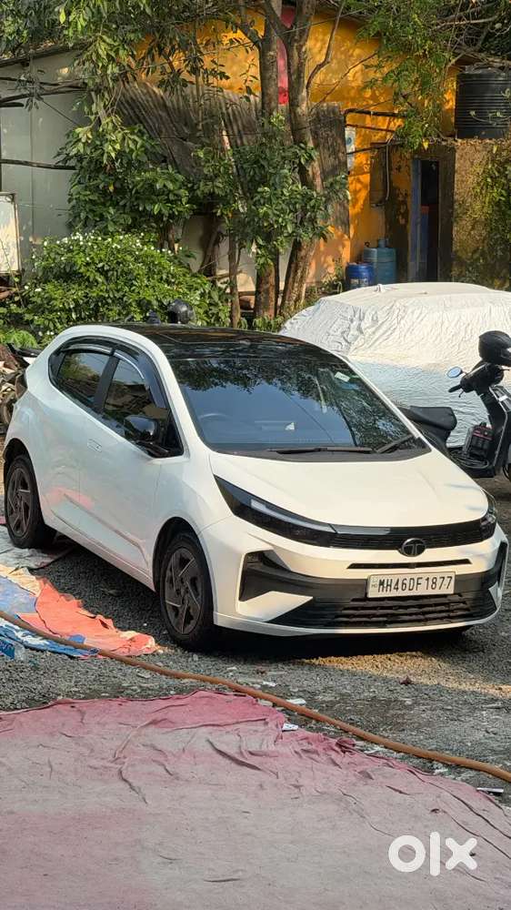 Tata Altroz 2026 Petrol + Cng Top Model