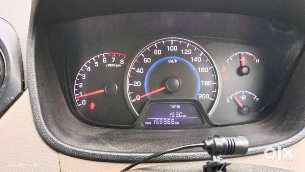 Hyundai Grand I10 Sportz, 2015, Petrol